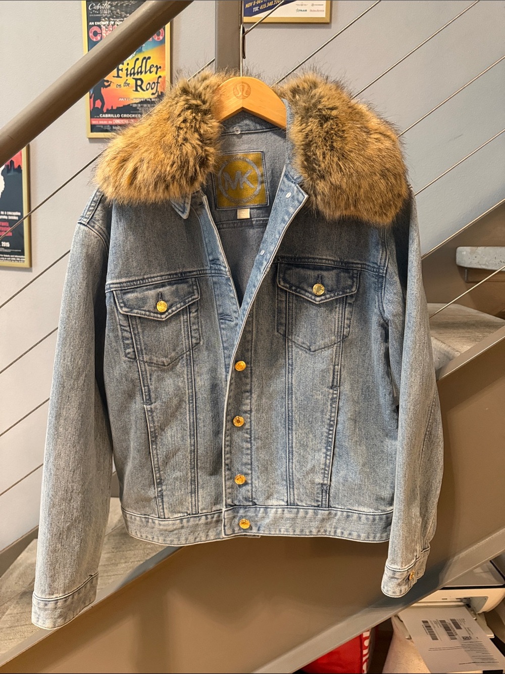 Michael Kors Denim Trucker Jacket Removable Faux Fur Collar Medium